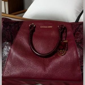Authentic Michael Kors Merlot snakeskin accentuated large satchel bag .